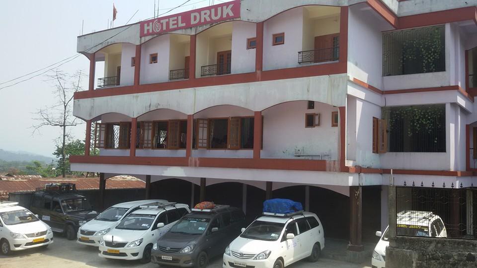Hotel Druk Bhalukpung Eksteriør billede